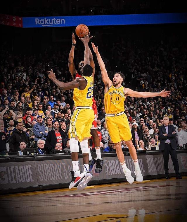 查洛巴谈对阵卡拉巴赫：每场比赛都会很艰难，我们必须做好准备（查洛巴展望战卡拉巴赫：场场硬仗，唯有充分备战）