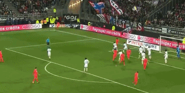 21世纪戴帽的巴萨球员：梅西48次断档领先，莱万4次跻身前五