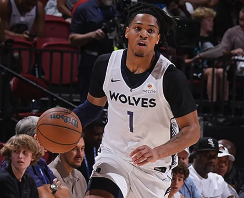 中国龙之队11周年球迷大会圆满举行 共赴山城之约（中国龙之队球迷11周年大会在山城圆满落幕）