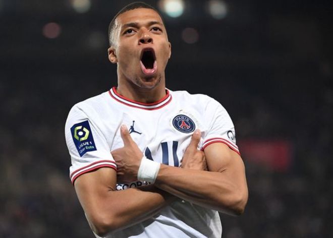 博尼：踢欧冠是我的梦想；今天我们付出了全部，被绝杀很痛苦