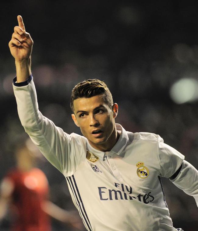 美记：詹姆斯做出最正确选择，是他整个职业生涯的缩影（美媒：詹姆斯做出最佳抉择，正是其职业生涯的写照）