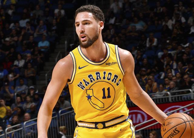 范德萨观战曼联4-1狼队，获官方俏皮回应（范德萨现身见证曼联4-1狼队，官方幽默回应）