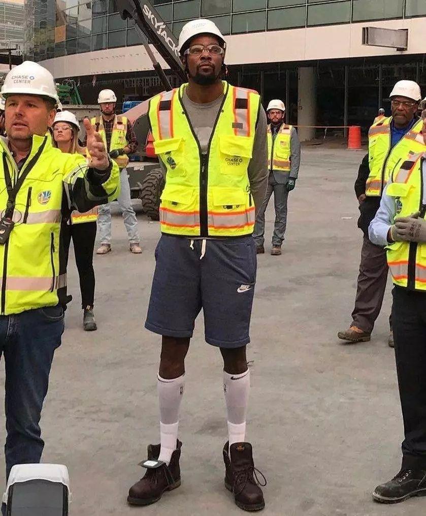 罗德里戈谈内马尔：他知道我很关心他，祝福他一切顺利（罗德里戈：内马尔知道我关心他，祝他一切顺利）